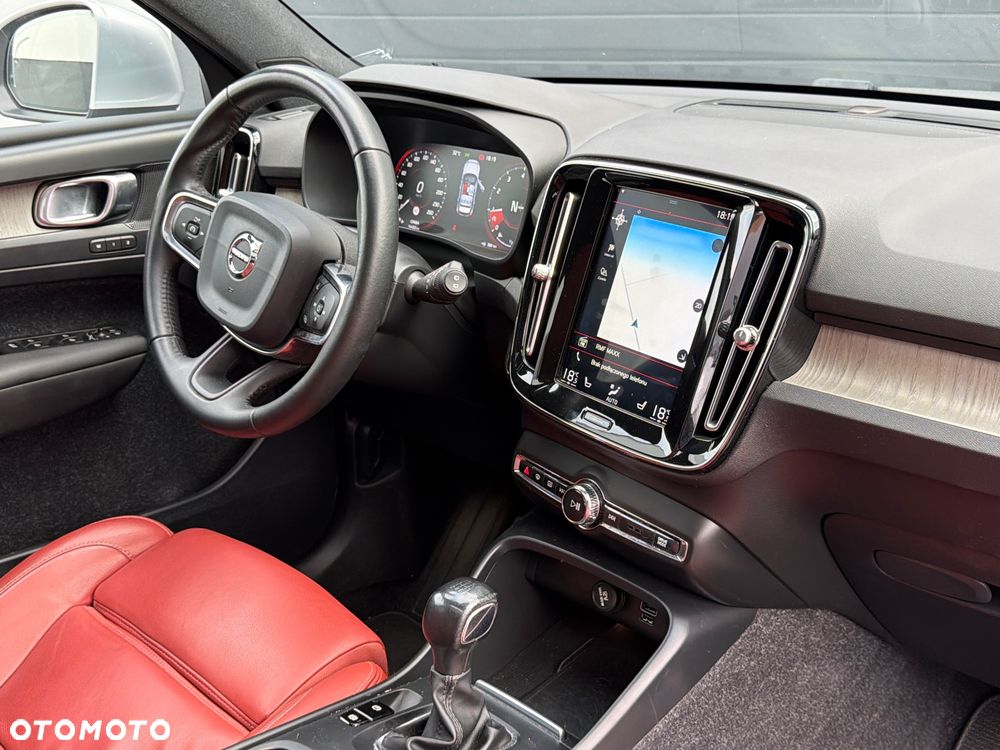 Volvo XC 40 - 8