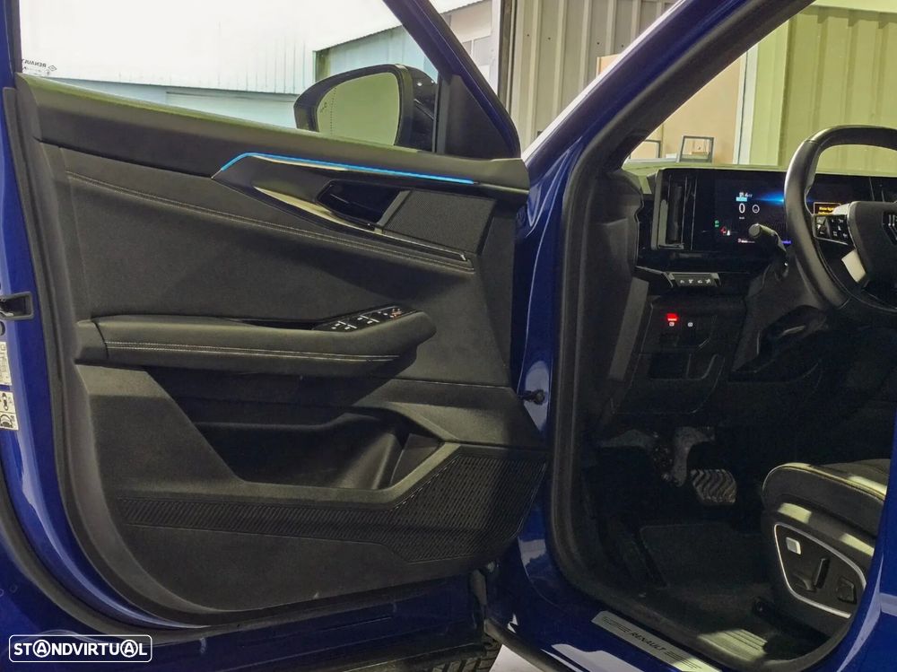 Renault Austral 1.2 E-Tech Iconic - 23