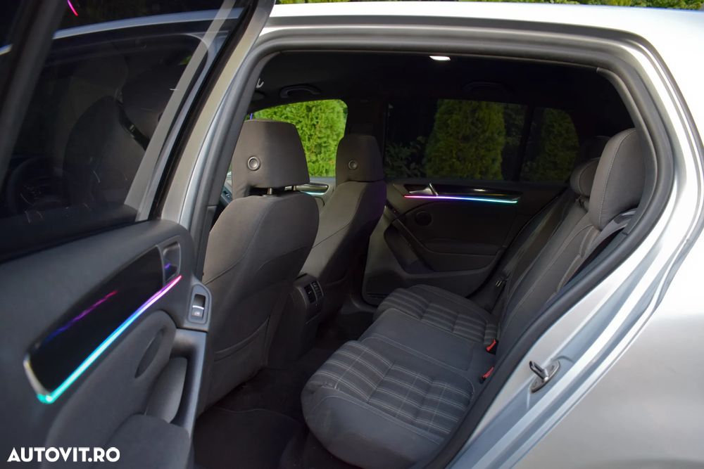Volkswagen Golf 2.0 TDI DPF GTD - 9