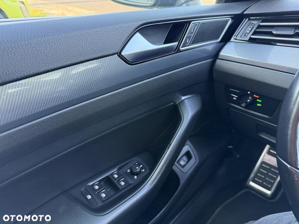 Volkswagen Arteon - 17