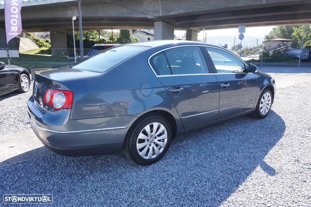 VW Passat 2.0 TDI BM Confortline - 7