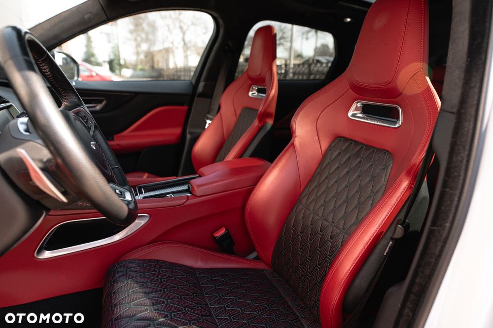 Jaguar F-Pace 5.0 V8 S/C AWD SVR - 10