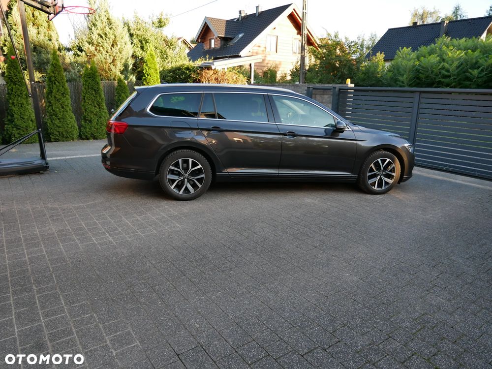 Volkswagen Passat 2.0 TDI EVO Business DSG - 6