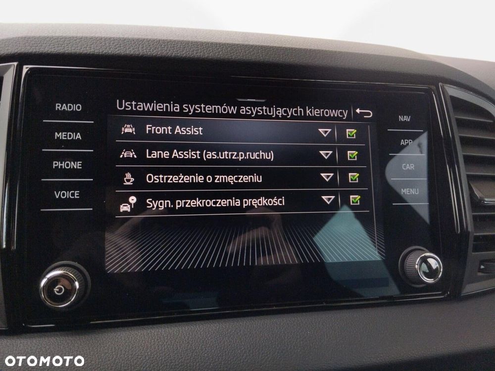 Skoda Karoq 2.0 TDI SCR 4x4 Sportline DSG - 28