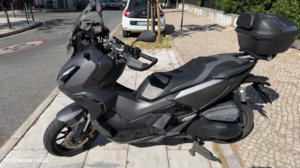 Honda ADV - 3