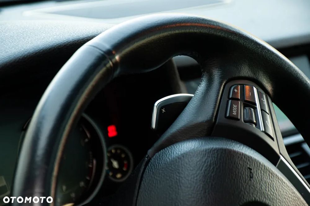 BMW X4 xDrive28i - 28