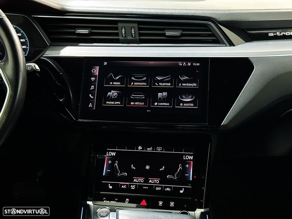 Audi e-tron 50 quattro S line - 22