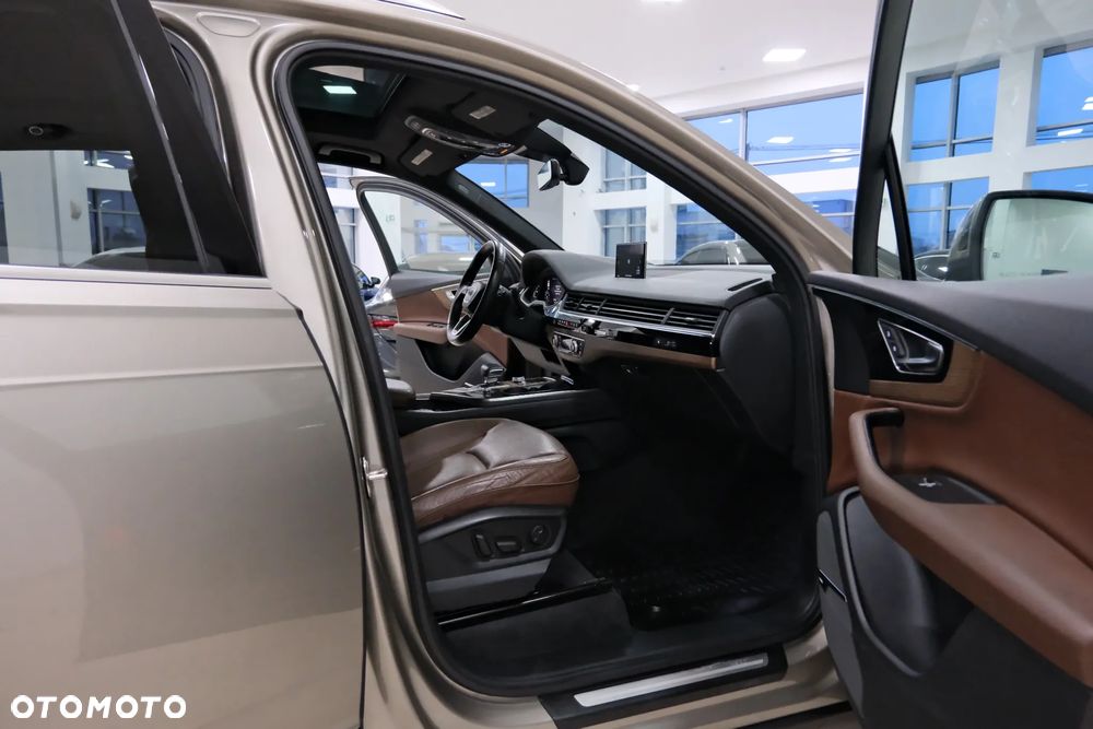 Audi Q7 - 37