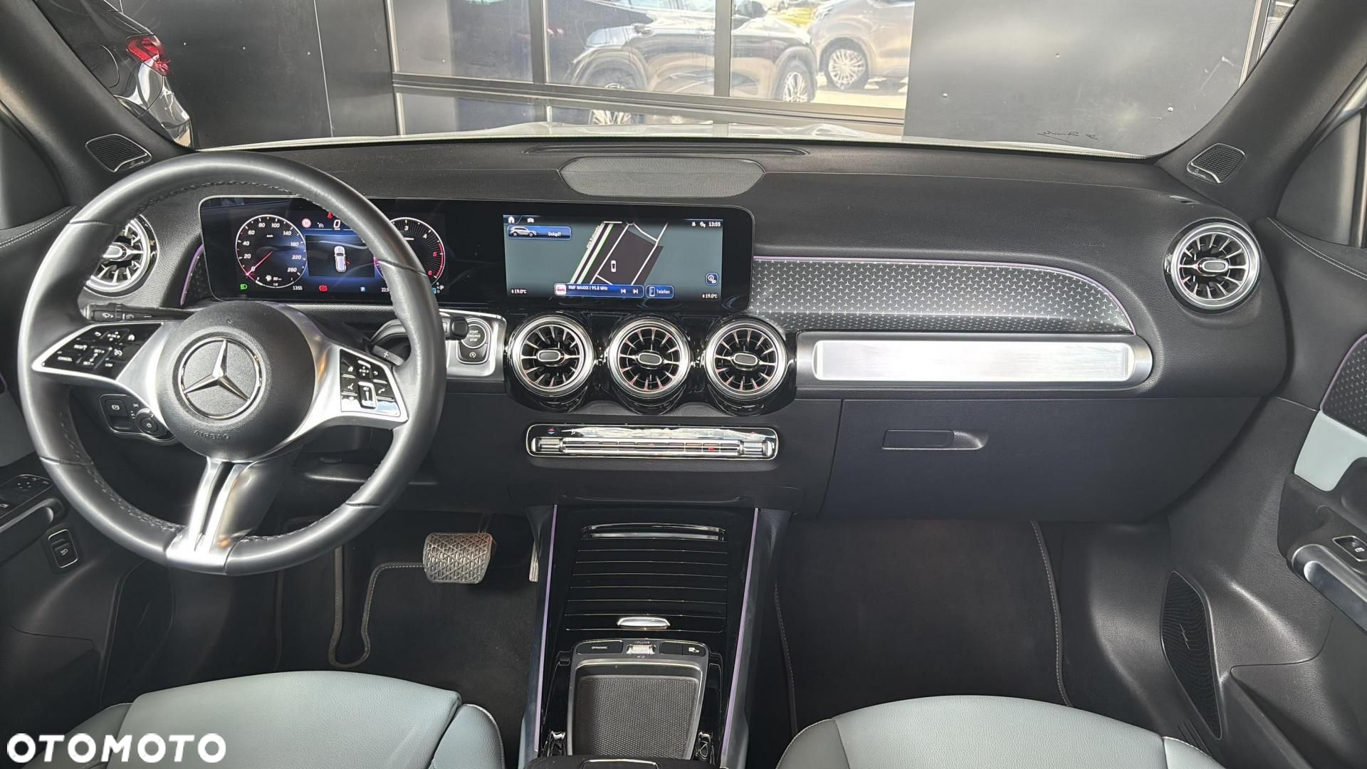 Mercedes-Benz GLB - 17