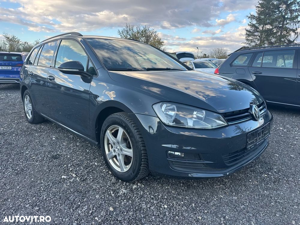 Volkswagen Golf 1.6 TDI DPF BMT Comfortline - 4