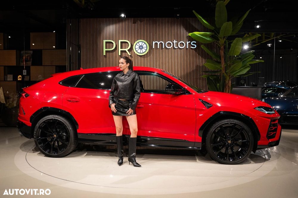 Lamborghini URUS - 31