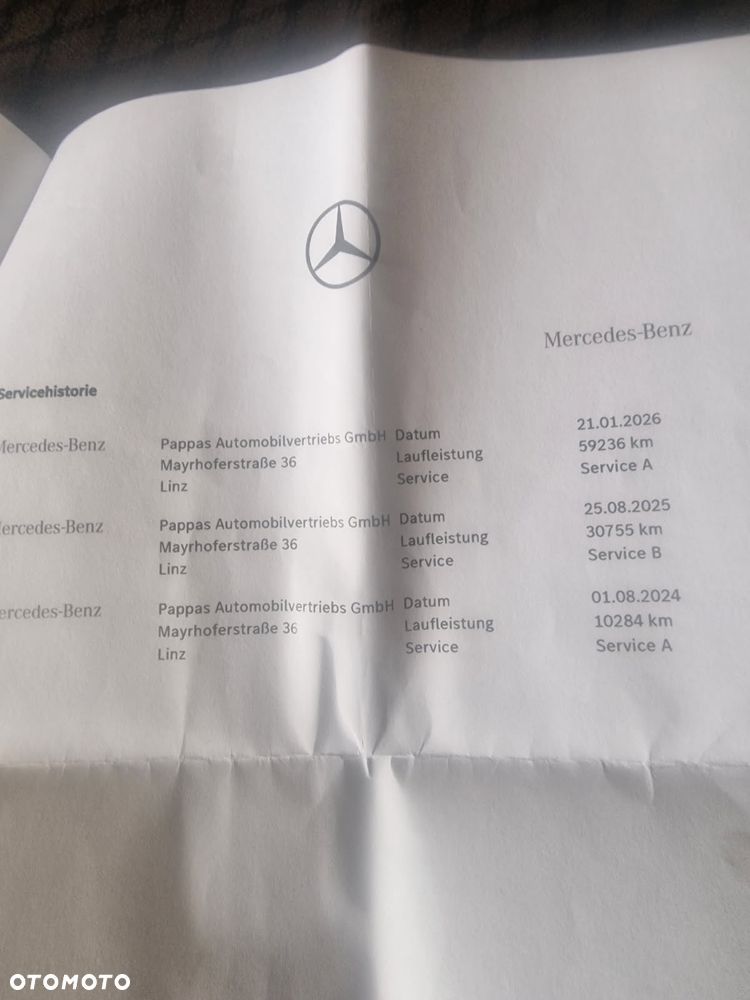 Mercedes-Benz GLB 200 d AMG Line 8G-DCT - 33