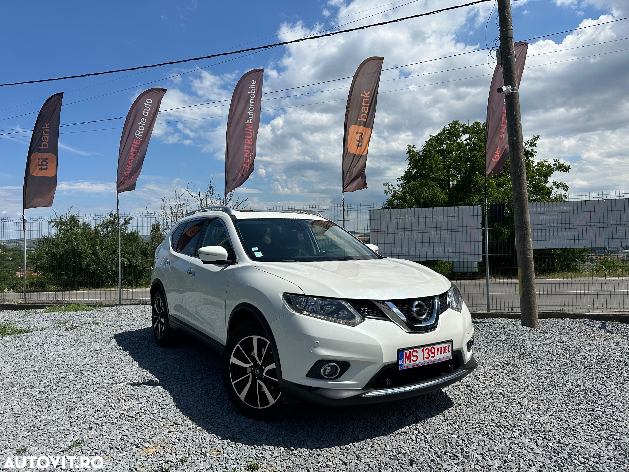 Nissan X-Trail 1.6 dCi Tekna - 2