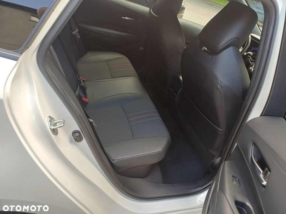 Toyota Corolla 2.0 Hybrid GR Sport - 14