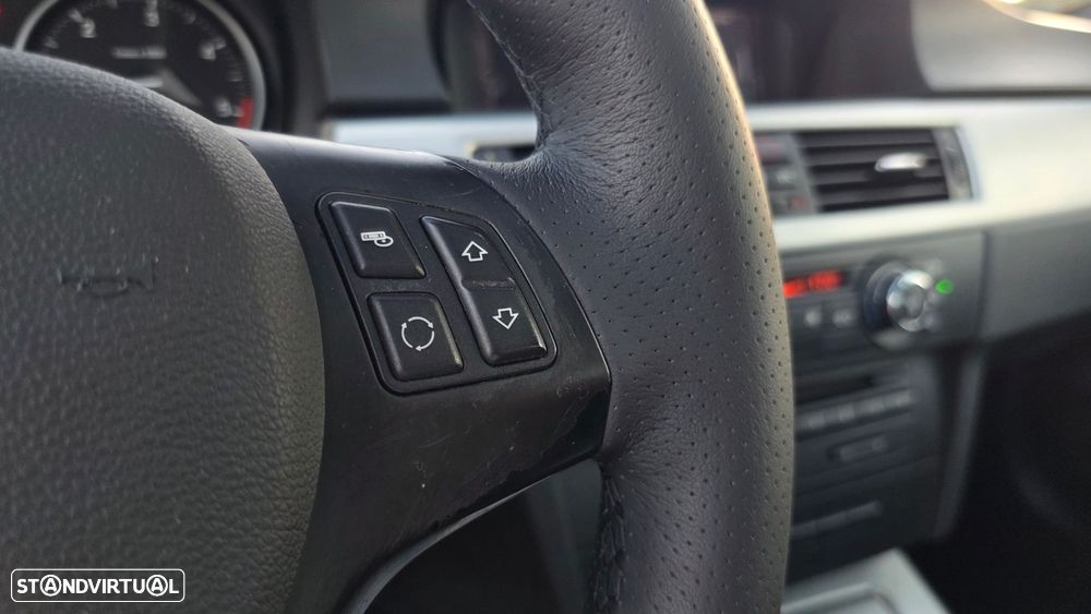 BMW 330 d DPF M Sport Edition - 31