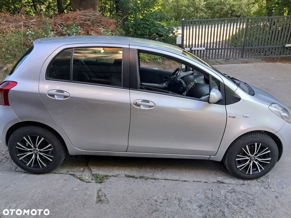 Toyota Yaris 1.4 D-4D Terra A/C - 1