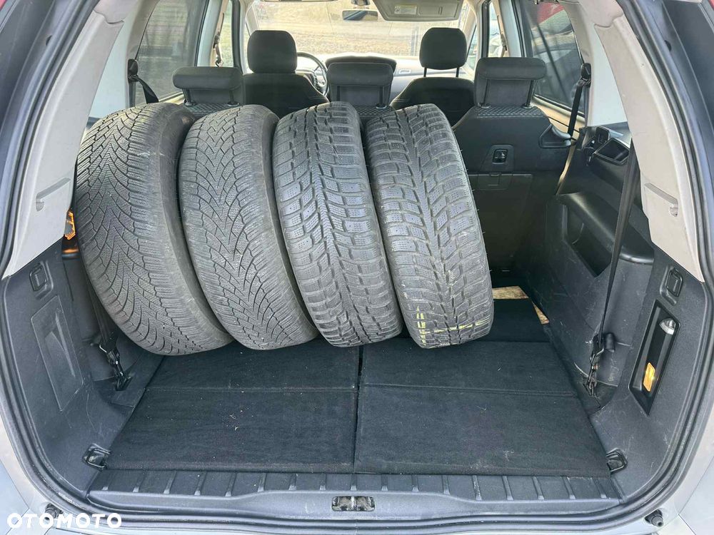 Citroën C4 Grand Picasso 2.0 HDi Exclusive - 19