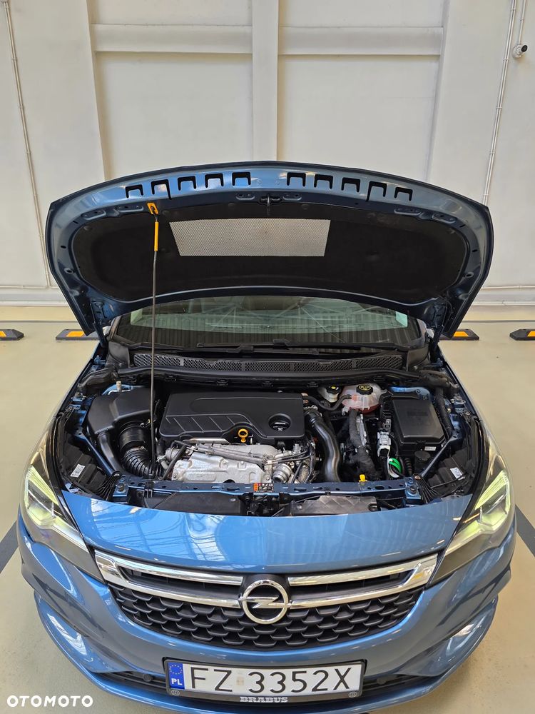 Opel Astra 1.6 CDTI Elite S&S - 10