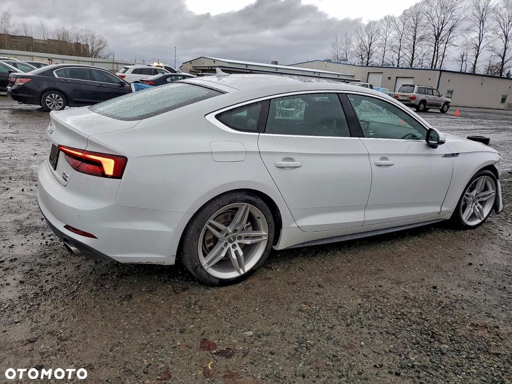 Audi A5 Limousine - 3