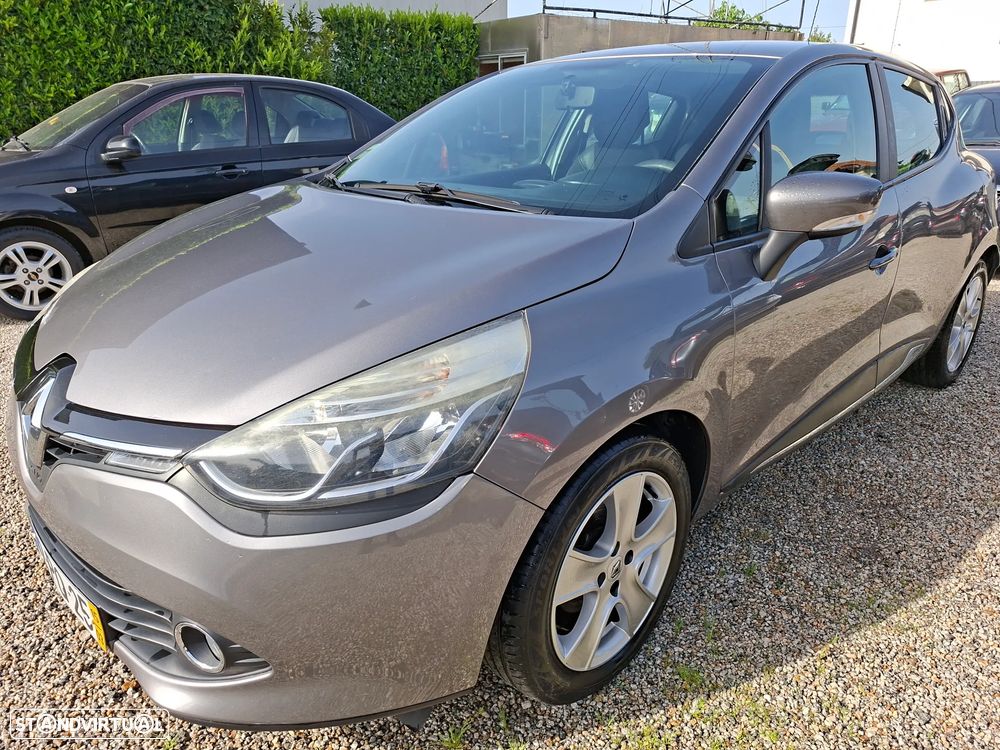 Renault Clio - 2