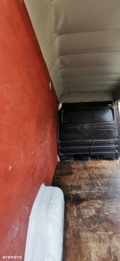 Mercedes-Benz Sprinter - 7