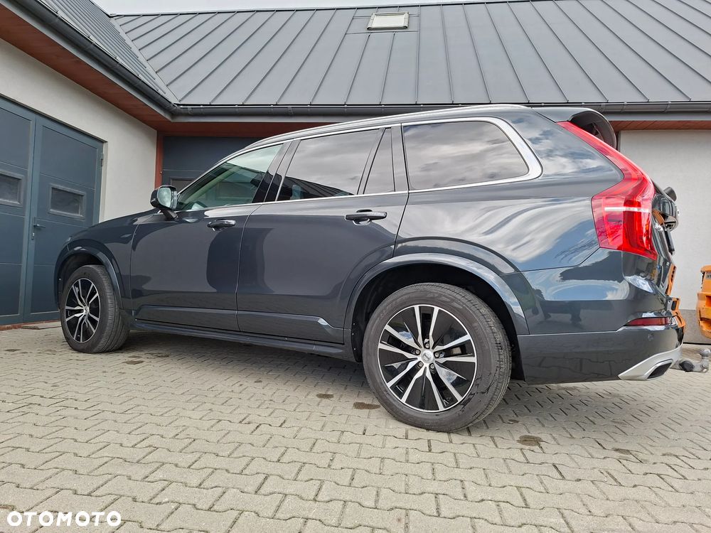 Volvo XC 90 B5 D AWD Momentum Pro - 18
