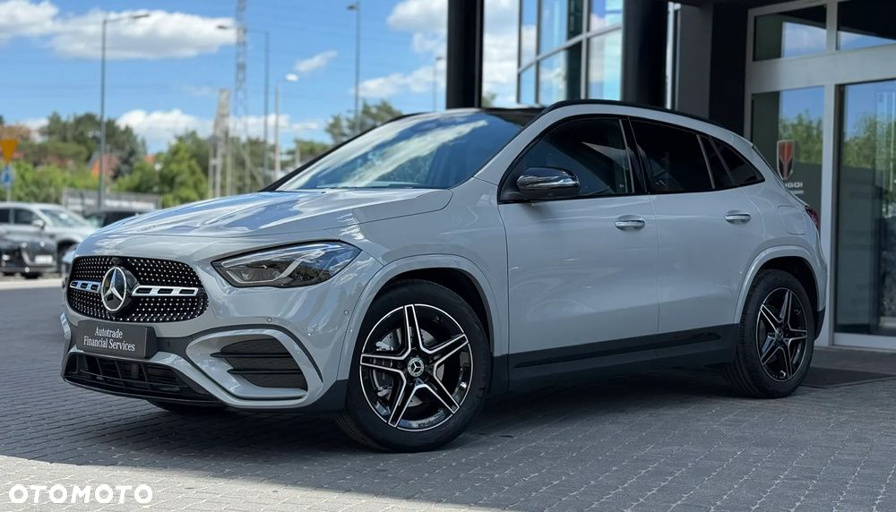 Mercedes-Benz GLA 220 mHEV 4-Matic AMG Line 8G-DCT - 4