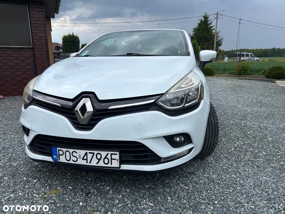 Renault Clio - 1