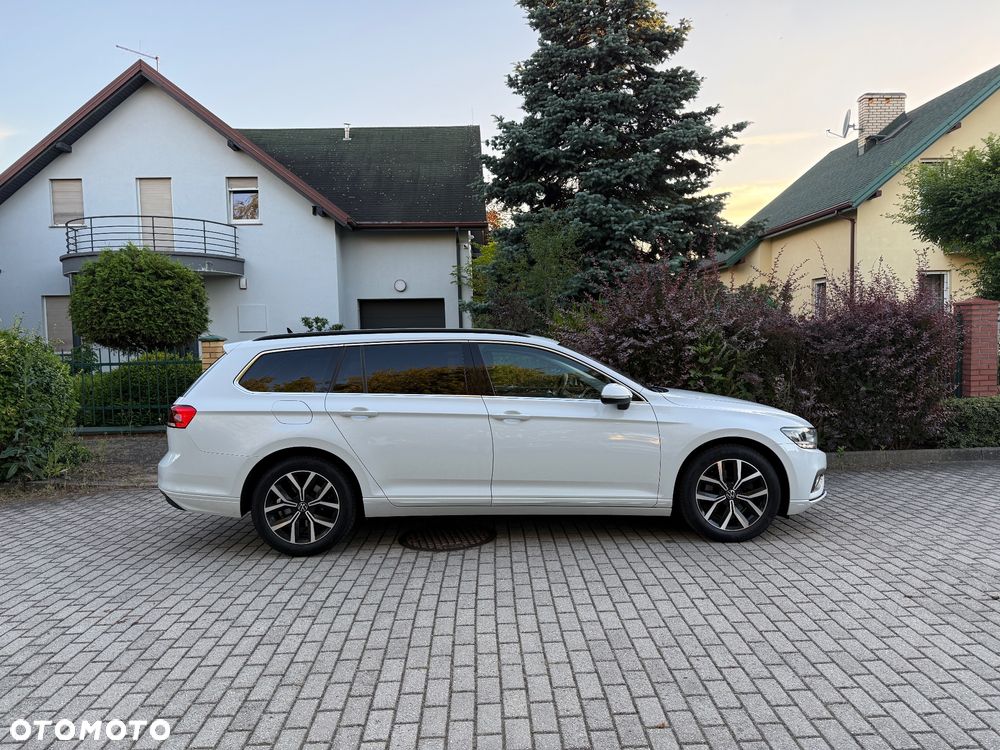 Volkswagen Passat 1.5 TSI EVO Business - 4