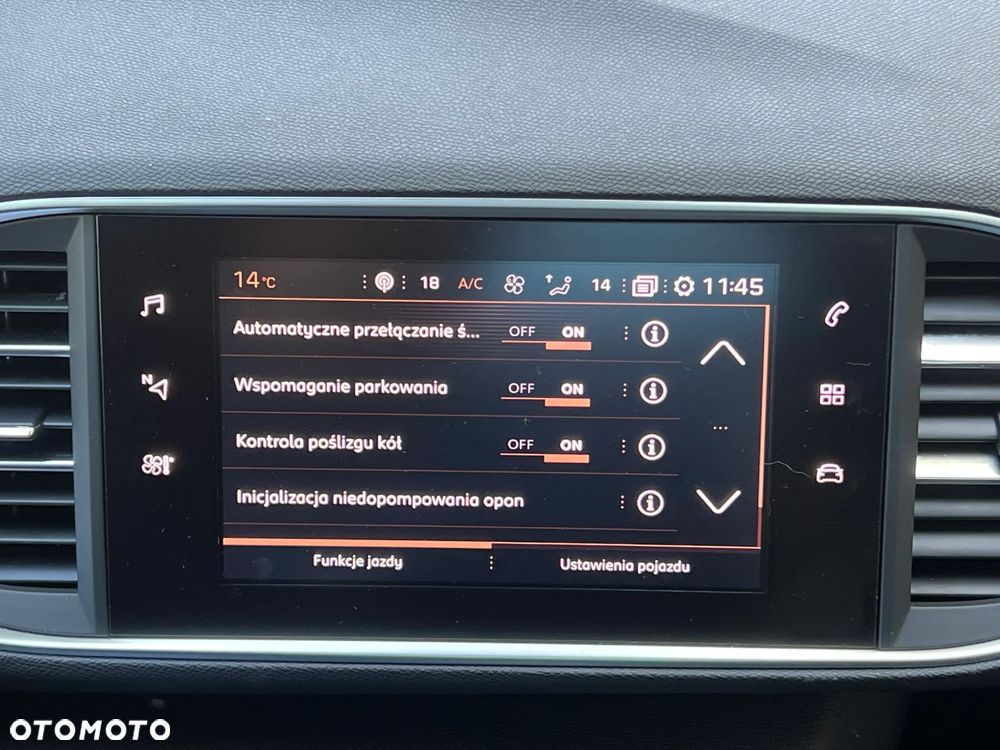 Peugeot 308 1.2 PureTech Allure S&S - 17