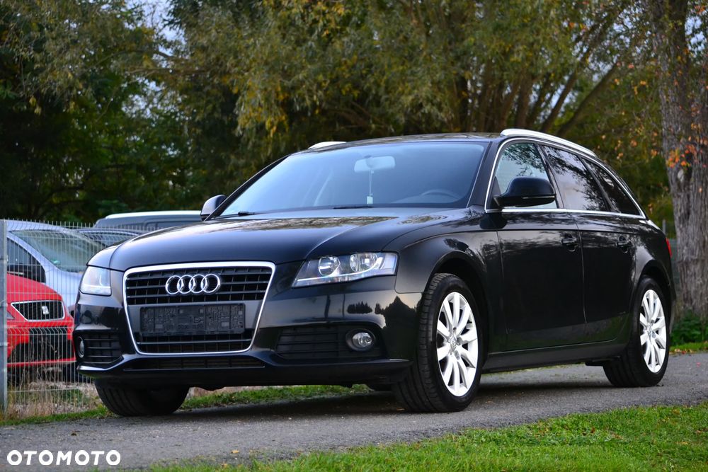 Audi A4 Avant - 13