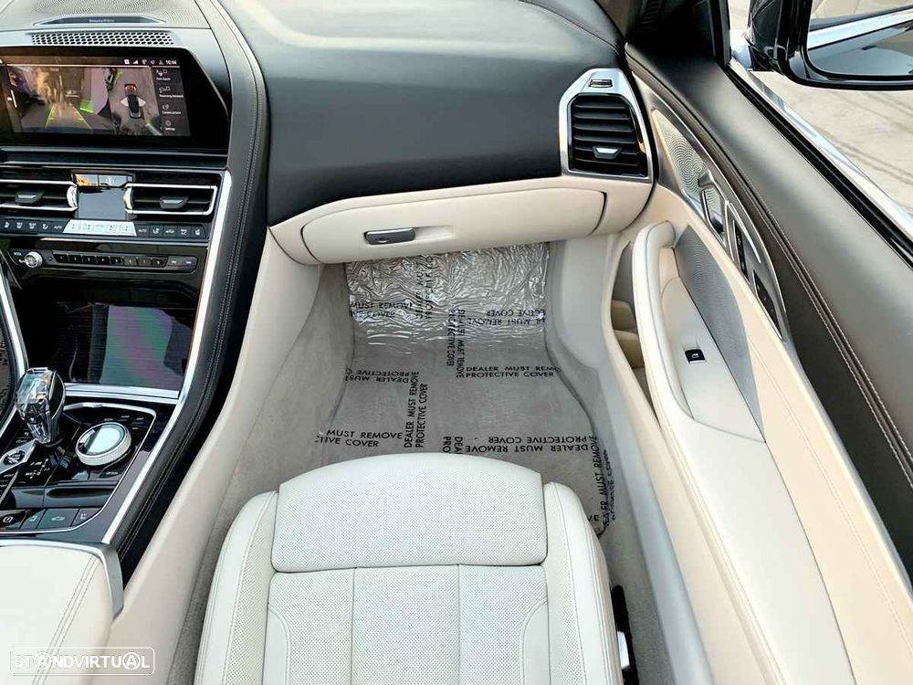 BMW M850i xDrive - 11