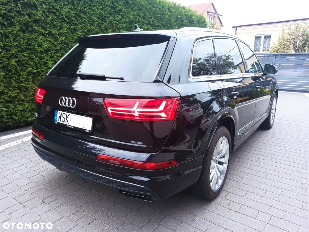 Audi Q7 - 3