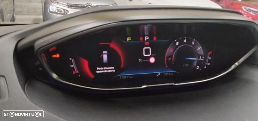 Peugeot 5008 - 5