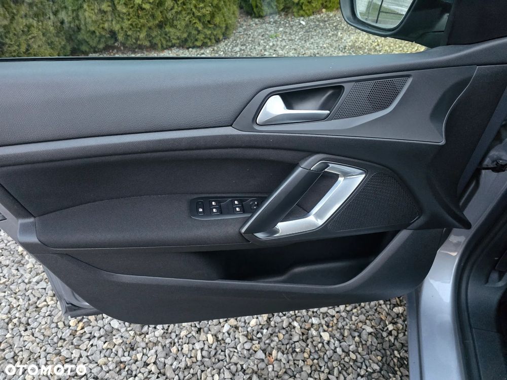 Peugeot 308 e-HDi 115 Stop & Start Allure - 7