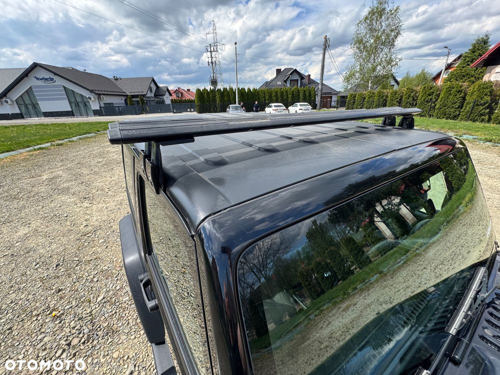 Jeep Wrangler - 22