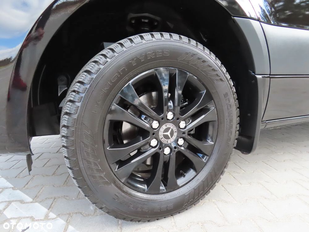 Mercedes-Benz Sprinter 319 CDI 190 KM 9G-Tronic Automat Model 907 AMG Panamericana GT AMG Furgon Blaszak Ekstra Długi LONG MAXI + 4800 mm Zawieszenie Tylne Pneumatyczne Adaptacyjne WZMACNIANY Rozstaw Osi 4325 mm Ładowność 941 Kg HAK 2800 Kg FULL Opcja Wyposażenia Stan Auta Nowy Jak Z Salonu OKAZJA DOSTEPNY I GOTOWY - 14