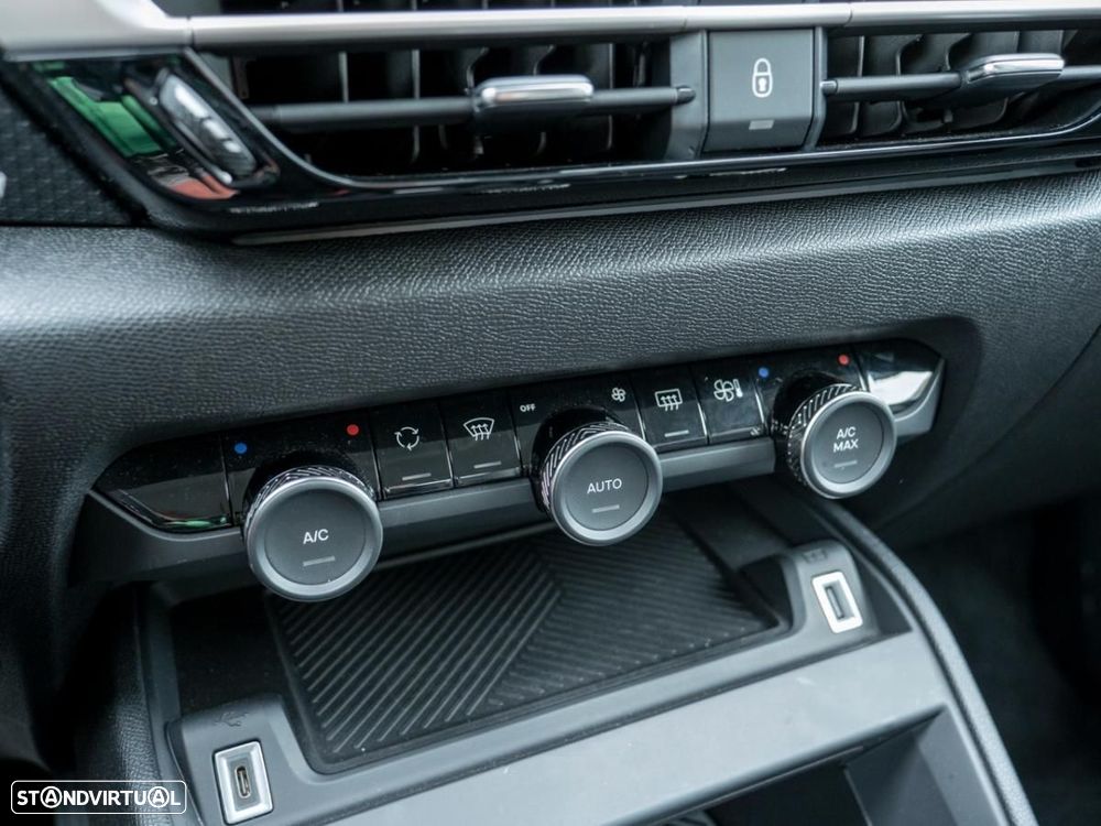 Citroën e-C4 X 50 kWh Plus - 34