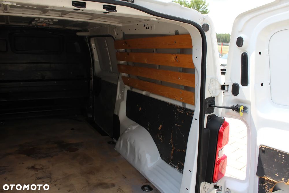 Opel Vivaro - 13