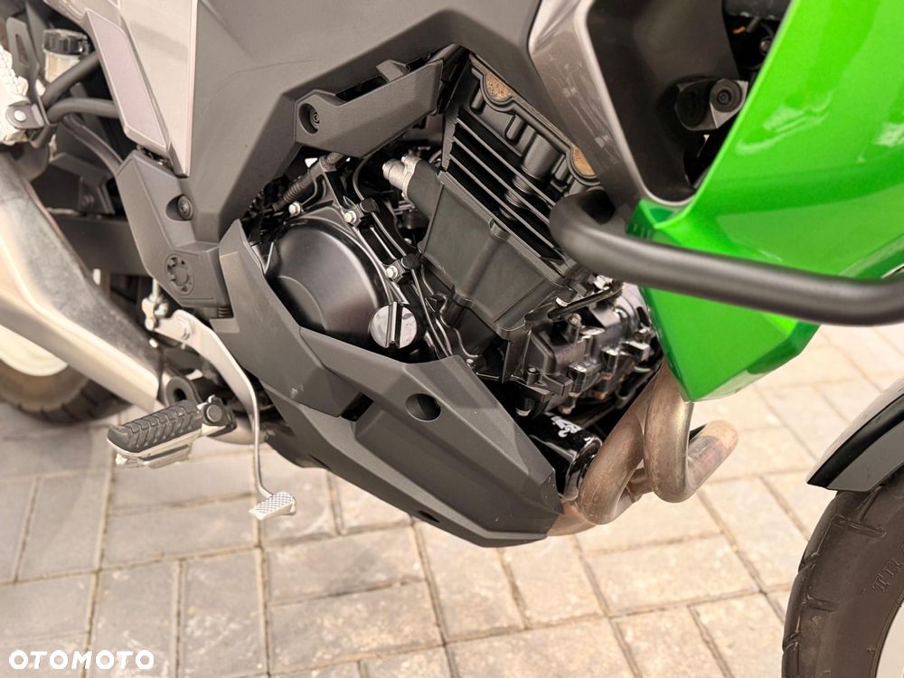 Kawasaki Versys-X 300 - 11