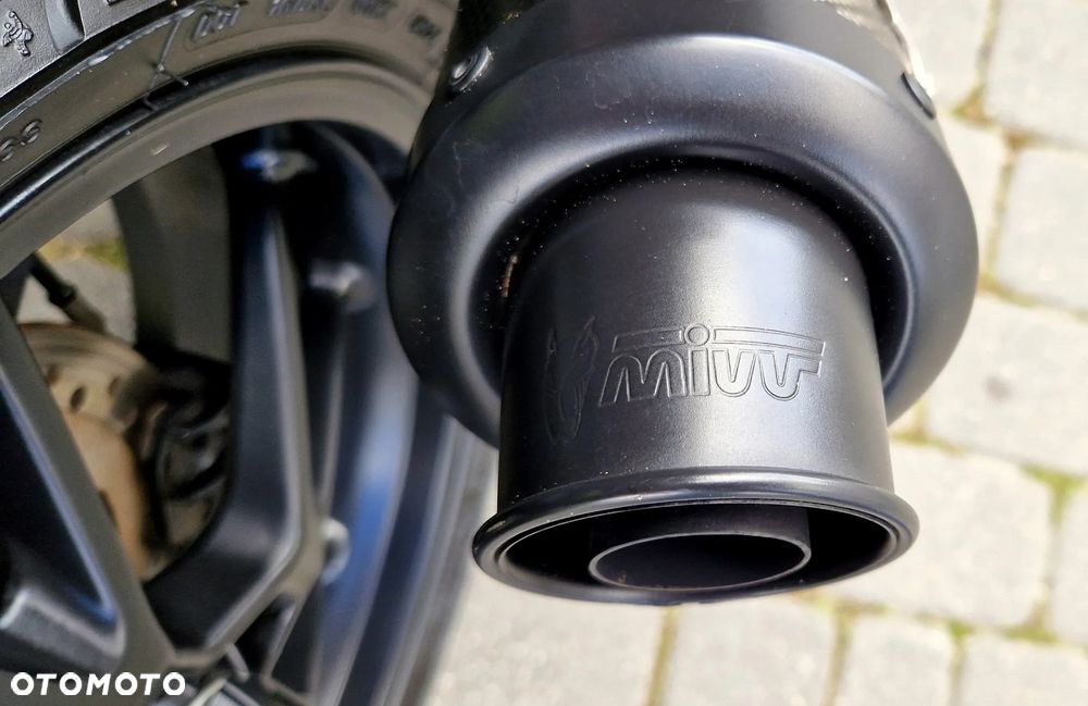 Triumph Speed Triple - 22