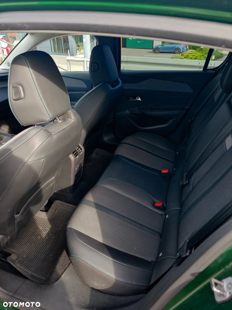 Peugeot 308 1.2 PureTech Allure Pack S&S - 8