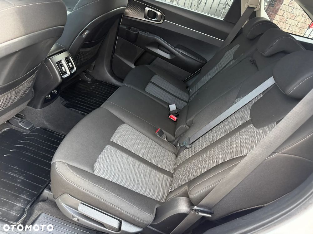 Kia Sorento 1.6 T-GDI HEV L 4WD 7os - 29