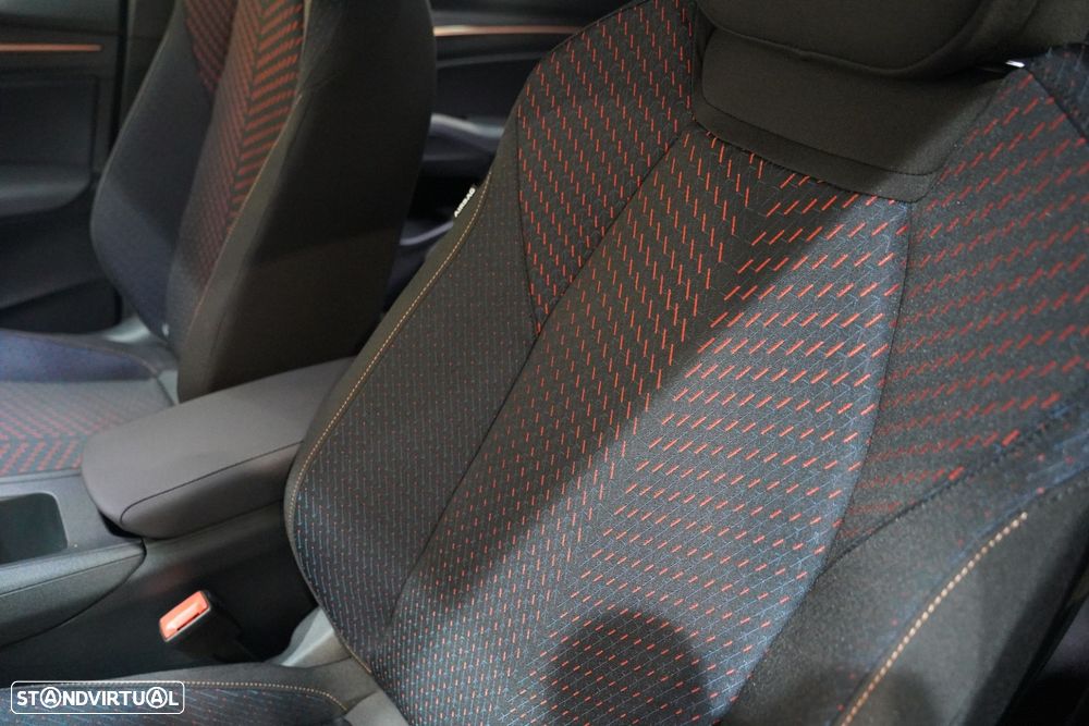 Cupra Raval - 28