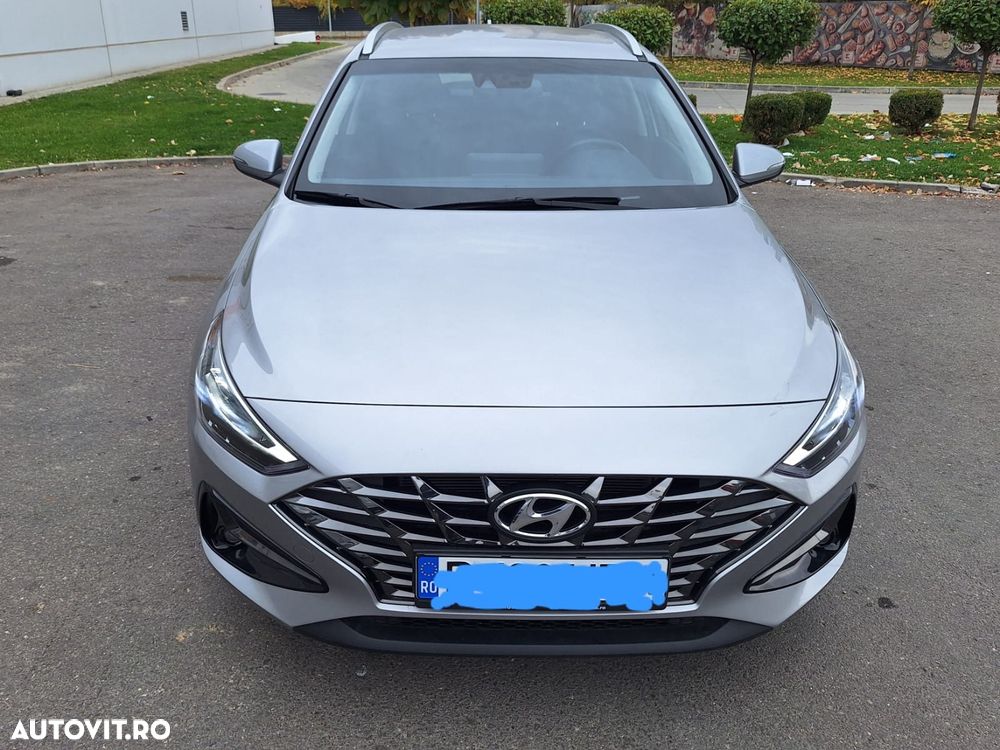 Hyundai i30 Fastback 1.5 T-GDI MHEV 160CP Highway - 3
