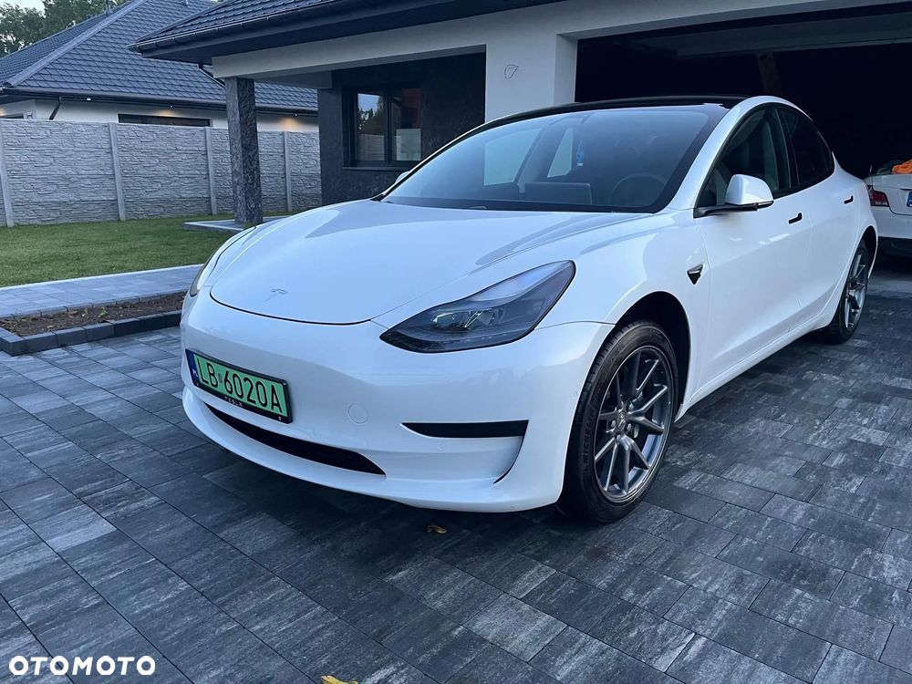 Tesla Model 3 Standard Reichweite Plus Hinterradantrieb - 8