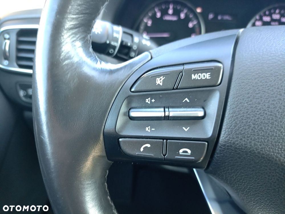 Hyundai i30 1.0 T-GDI Classic + DCT - 19