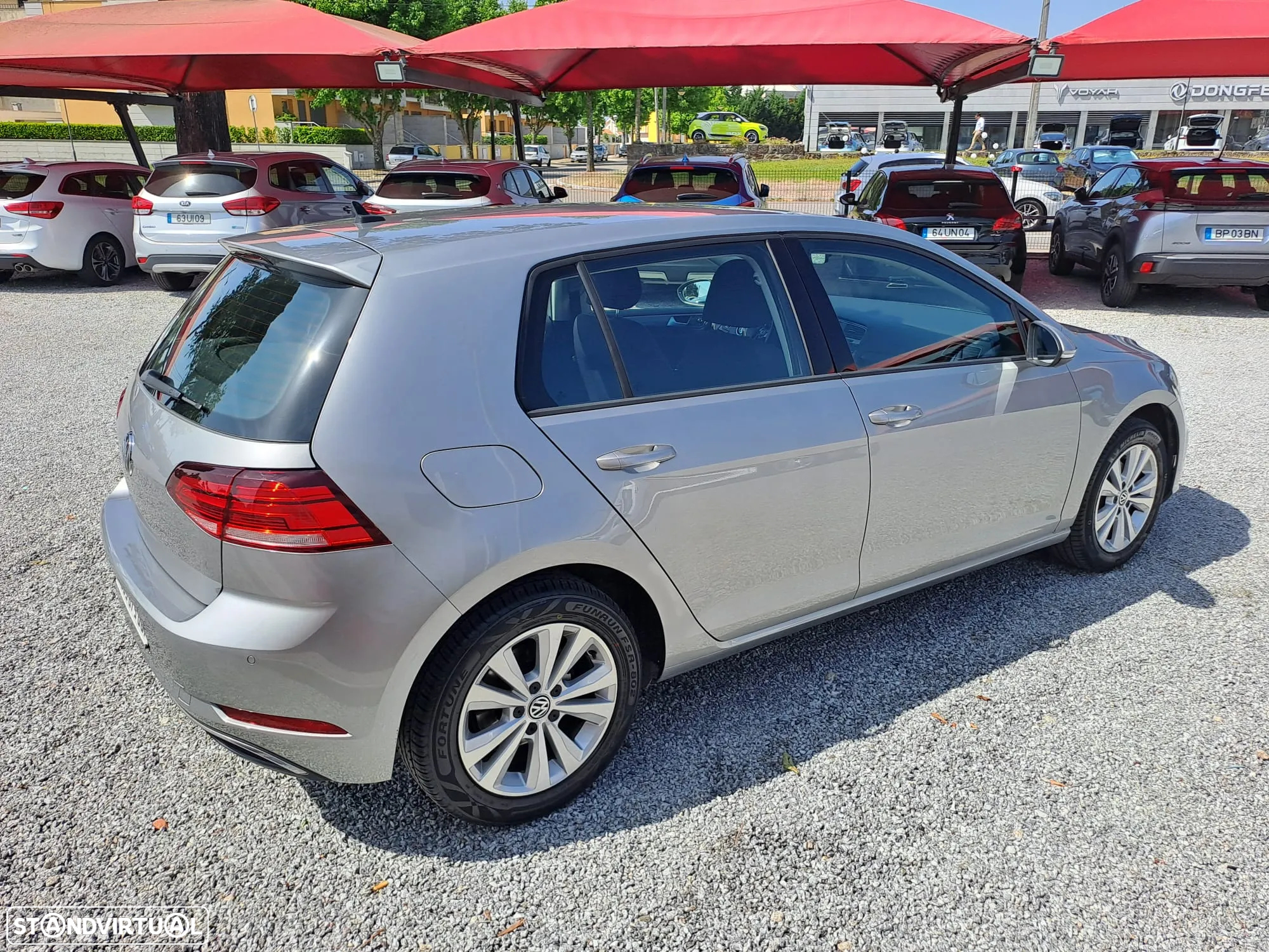 VW Golf 1.0 TSI Confortline - 6