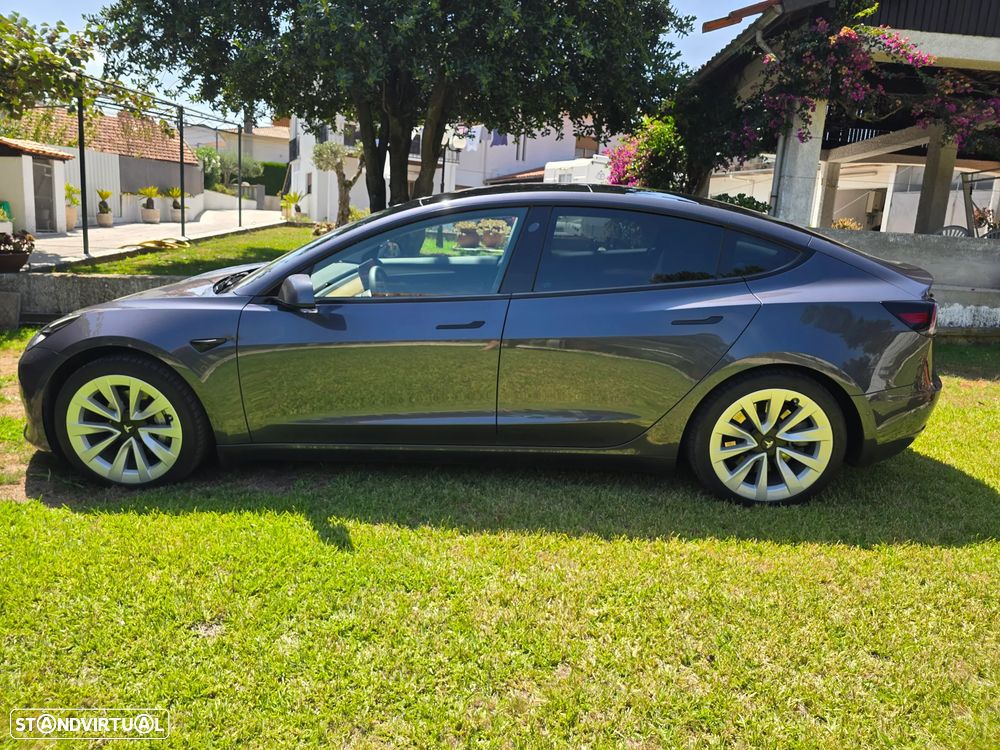 Tesla Model 3 Standard Range Plus RWD - 4