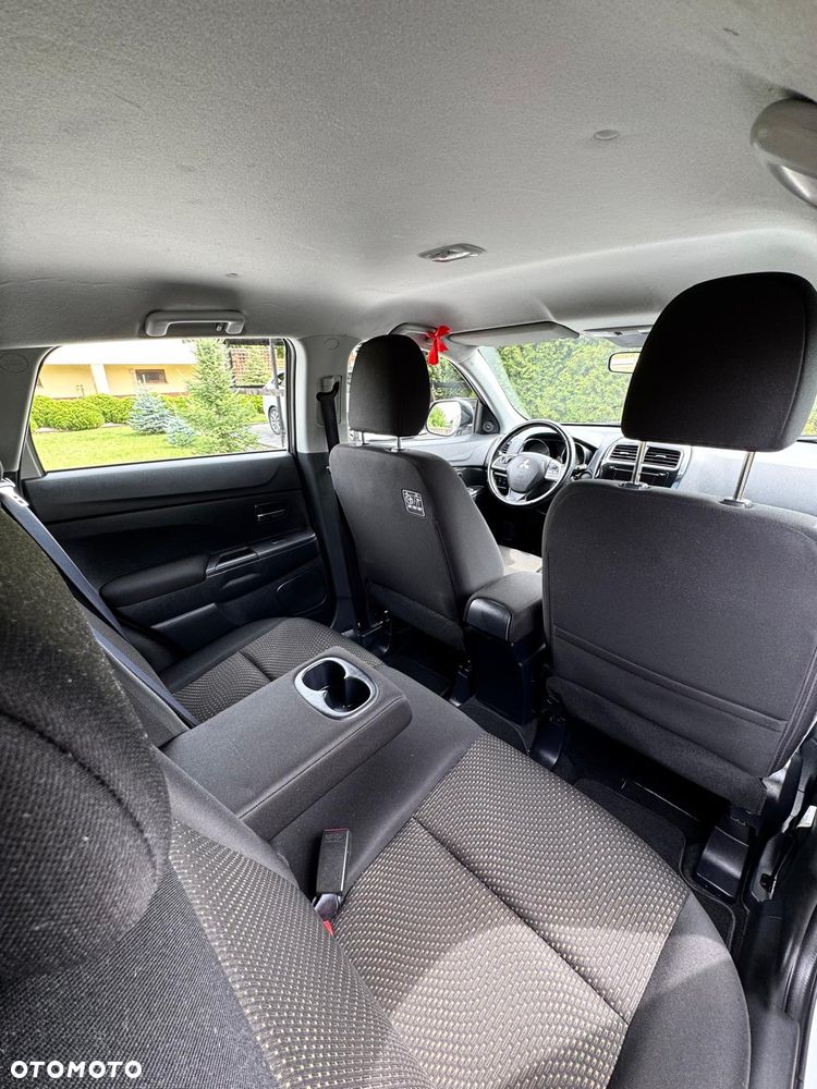 Mitsubishi ASX 1.8 DID Invite 4WD AS&G - 12